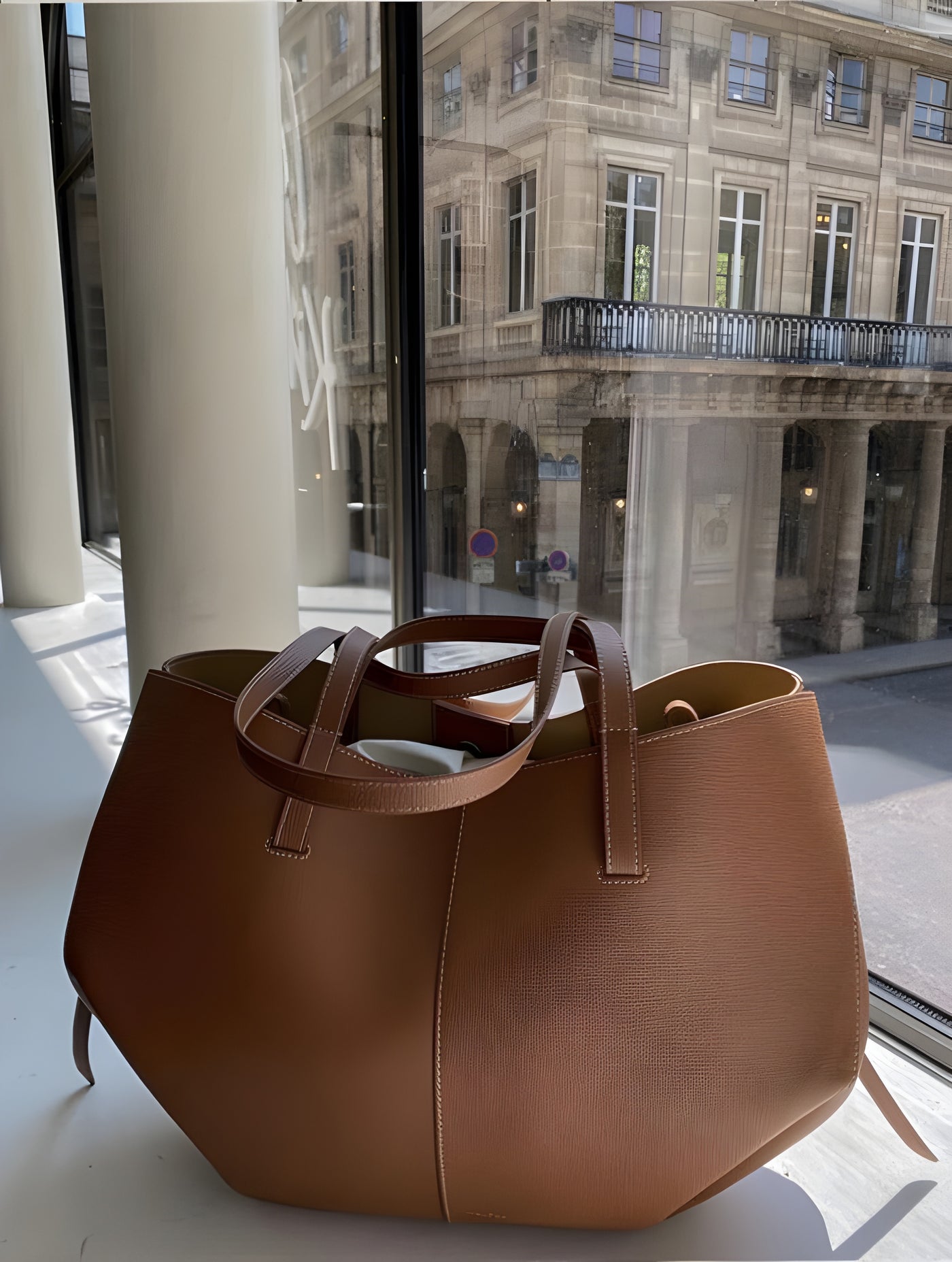 Nora™ – Elegant Handväska