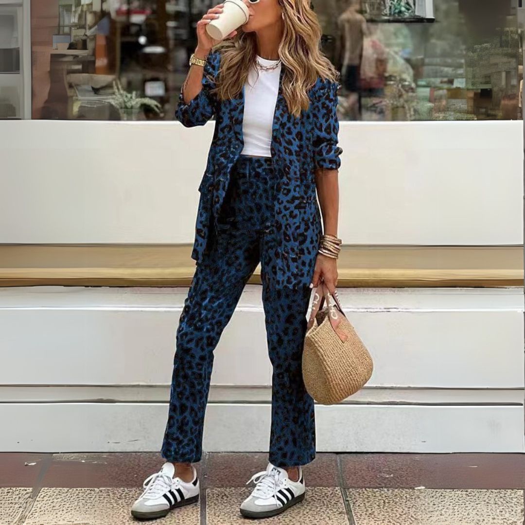 Freja™ | Djurmönstrat Set med Blazer och Byxor